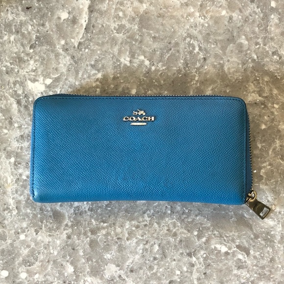 blue coach wallet